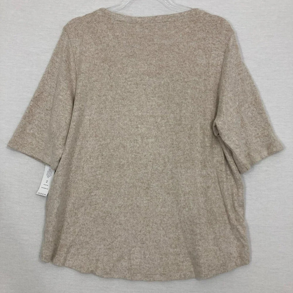 New Chico's Oat Meal Fuzzy Soft Knit Crew Neck Stretch Pullover Top Large/2 - Picture 9 of 10